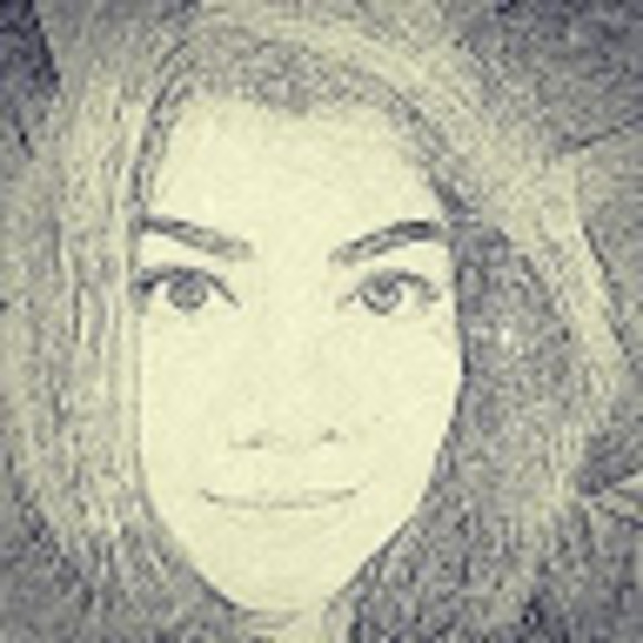 Meet your Posher, Sheema - Picture 1 of 1